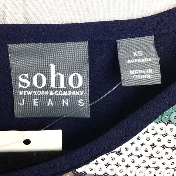 New York and Company Soho Jeans Striped Sequins Keyhole Back Short Sleeve Top XS - Picture 6 of 10